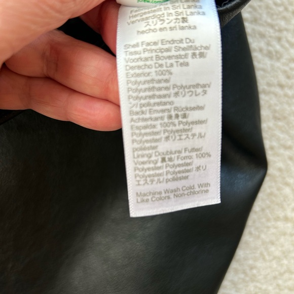 J crew Factory Black vegan leather mini skirt size 2 - Picture 6 of 7